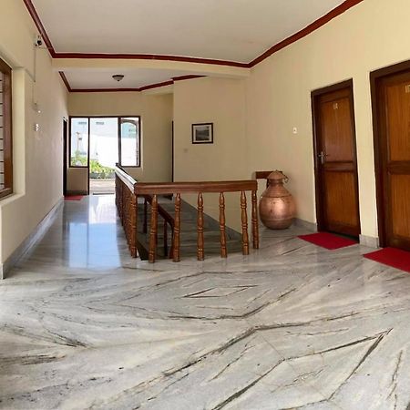Hotel Blue Magnet Pokhara Exterior foto